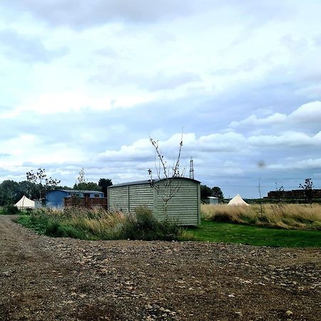 Boyce Fen Farm Retreat Glamping & Fishery Villa Wisbech Exterior foto