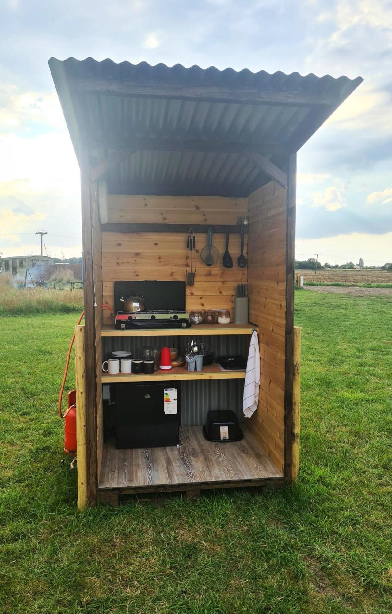 Boyce Fen Farm Retreat Glamping & Fishery Villa Wisbech Exterior foto